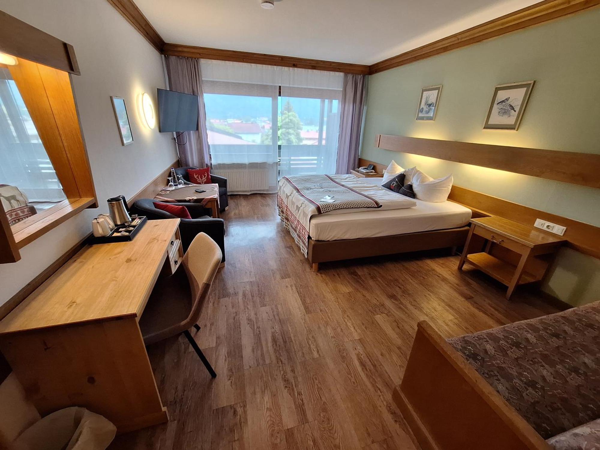 Hotel Loewen Reit im Winkl Kültér fotó